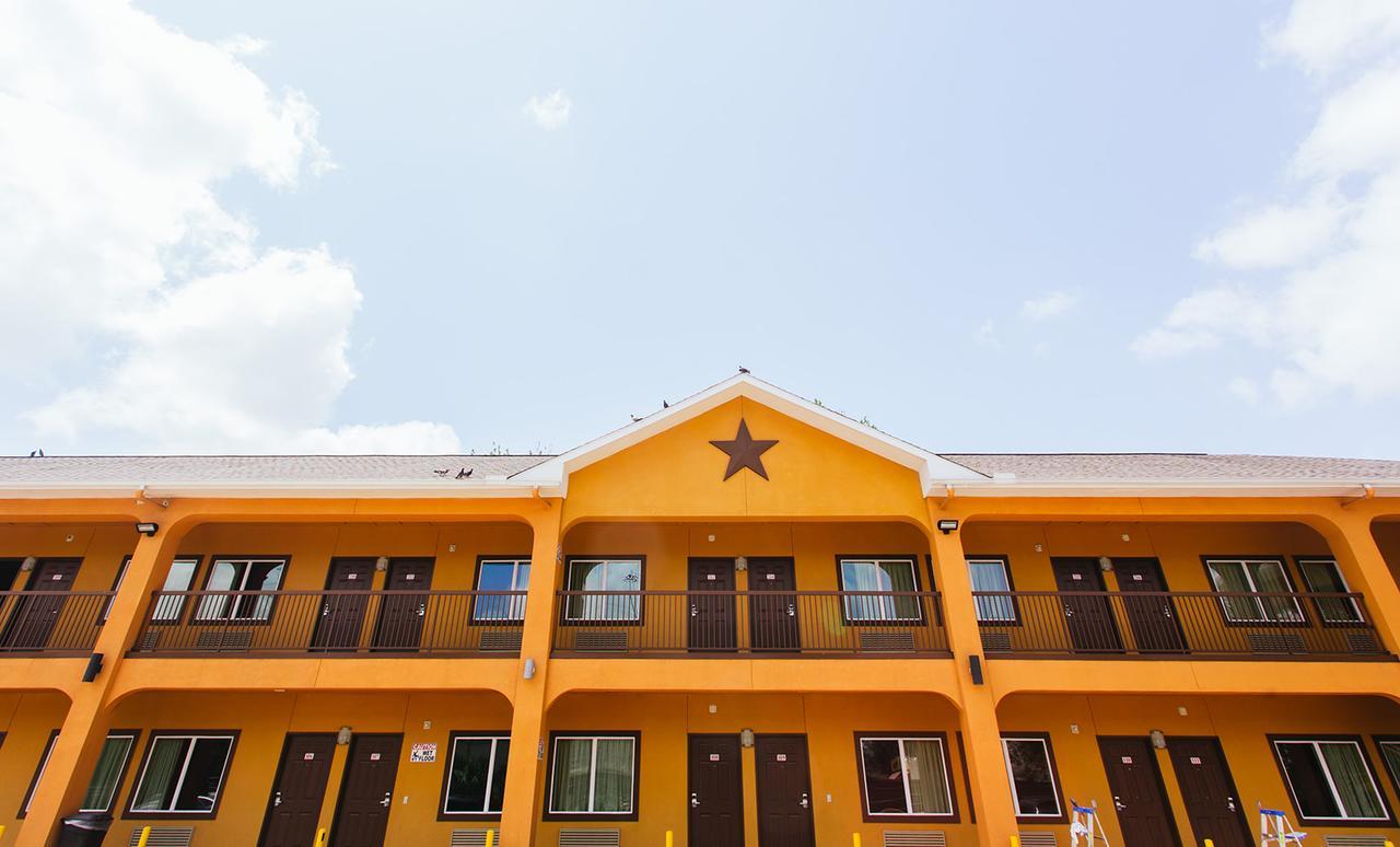 Moonlight Suites - Houston/George Bush Int'L Airport ภายนอก รูปภาพ