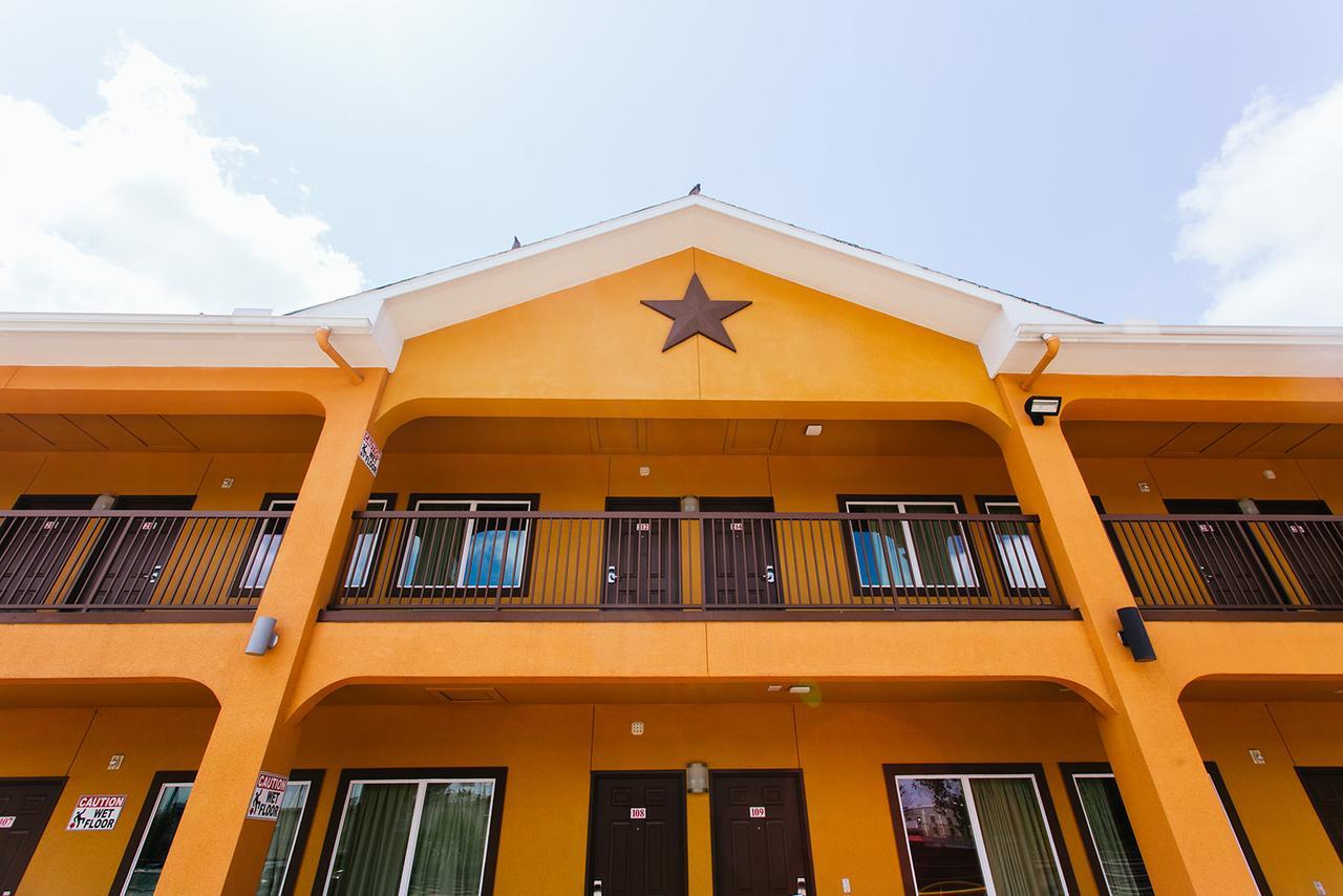 Moonlight Suites - Houston/George Bush Int'L Airport ภายนอก รูปภาพ